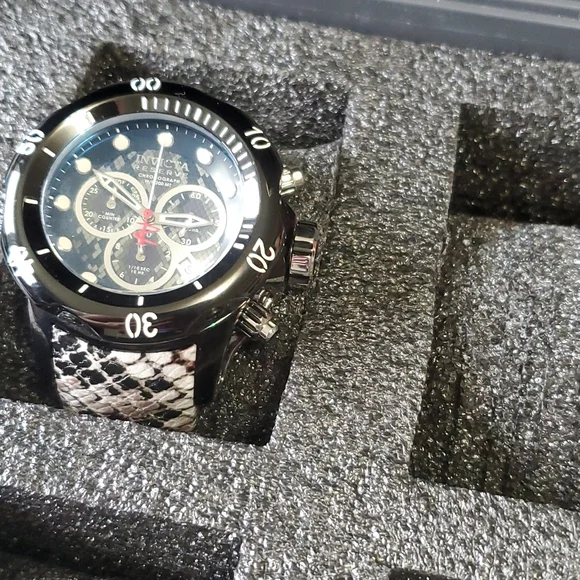 Invicta gray "diver" watch case - Picture 7 of 10